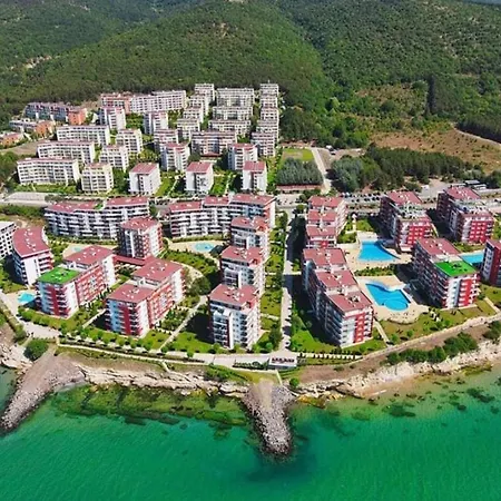 Διαμέρισμα Noks Grand Wave&dreams