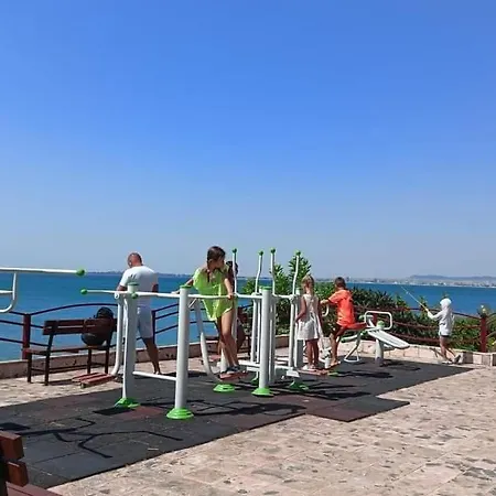 Διαμέρισμα Noks Grand Wave&dreams